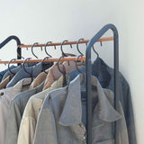 ラック黒 ポール部分斜め