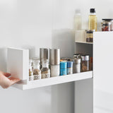 上段に調味料を収納したシーン