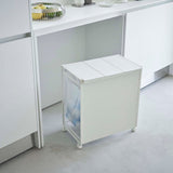 ダストワゴンを少し移動させたシーン