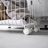 バスケットのキャスター部分