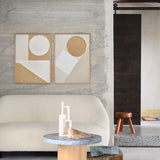 2種のポスターを並べて飾った様子