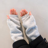 ミトン シルバー着用1