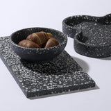 ボウルを乗せたテラゾーボード