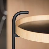 トローリーのトレイのフチ