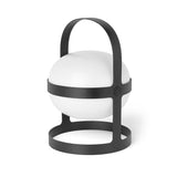 ブラック斜め前