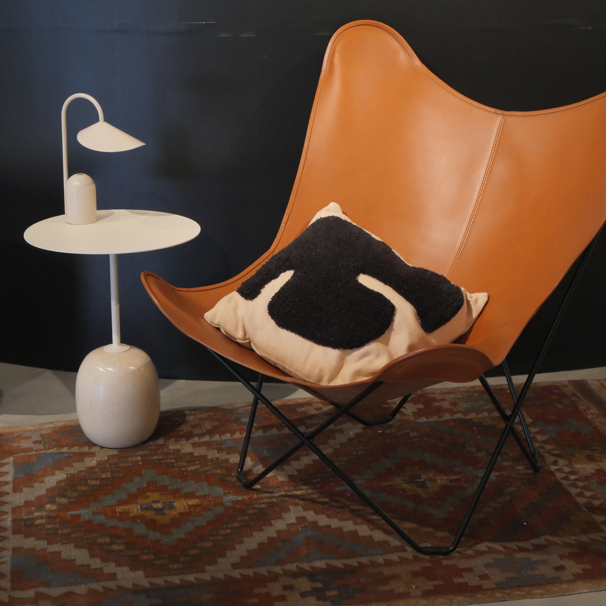 FARSHINA RUG POPUP - イルムス オンラインストア