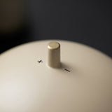 スピーカー（ソフトホワイト）