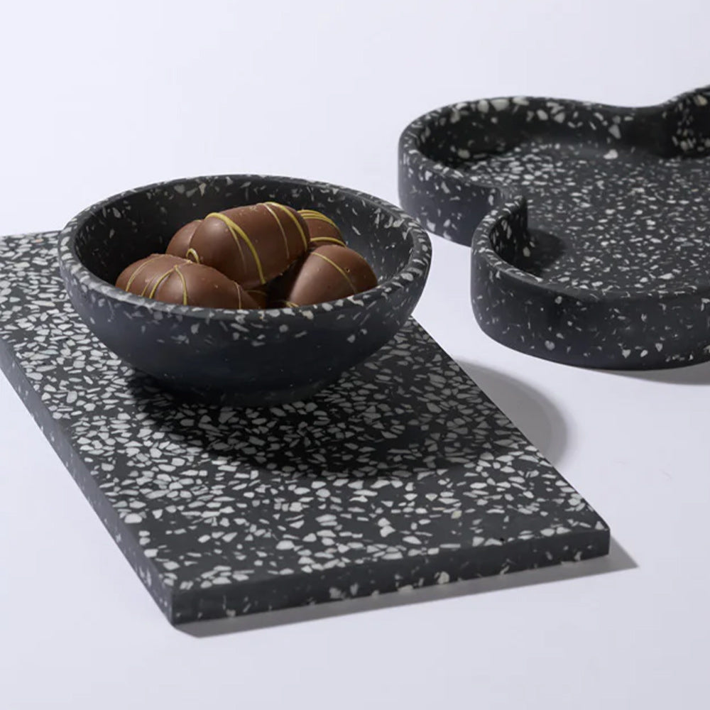 チョコの入ったテラゾーボウル