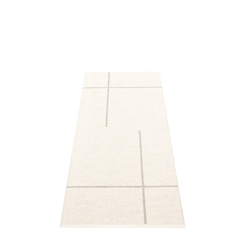 フレッド【70×90cm〜】