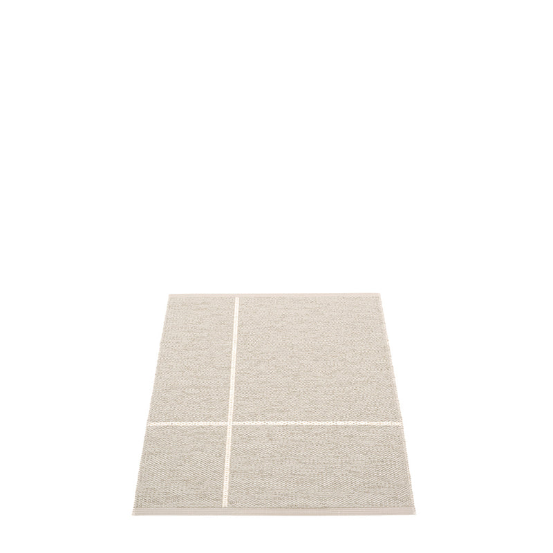 フレッド【70×90cm〜】